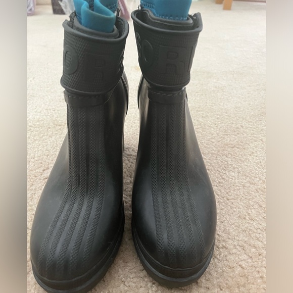 Sorel Women’s Boots - Picture 6 of 10